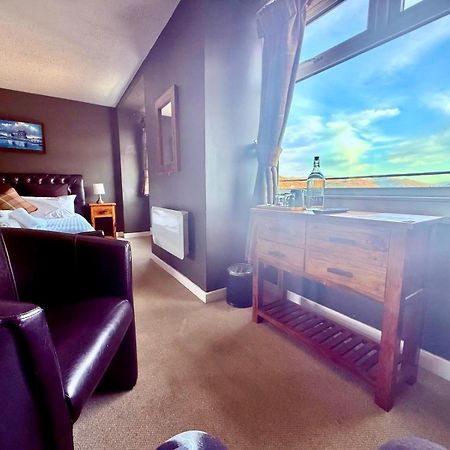 Argyll Hotel Ullapool Exterior photo